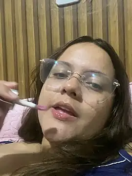 Snapshot of Laryssinha_69 chatting on 30, 6, 2026 Laryssinha 69 online show from 30, 6, 2026