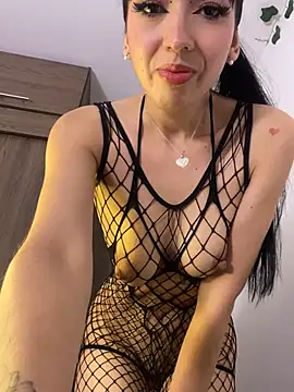 Snapshot of JeyLuxx chatting on 8, 7, 2026 JeyLuxx online show from 8, 7, 2026