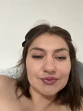babyella13 online show from 28, 6, 2026