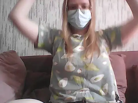 Snapshot of DefacedPose chatting on 28, 5, 2026 DefacedPose online show from 28, 5, 2026