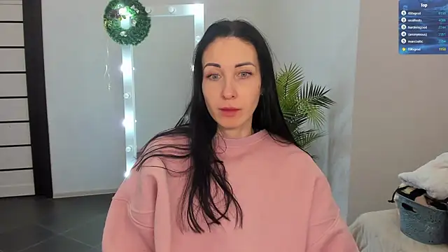 Snapshot of BouncySweety chatting on 1, 1, 2025 BouncySweety online show from 1, 1, 2025