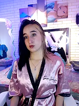 Lua bloom  online show from 8, 6, 2026