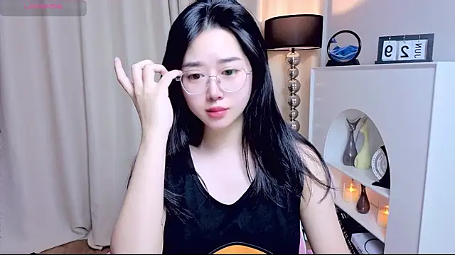 Snapshot of miuu6868 chatting on 29, 6, 2026 miuu6868 online show from 29, 6, 2026