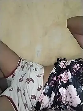 Snapshot of PRIYAGIRLHOT chatting on 3, 7, 2026 PRIYAGIRLHOT online show from 3, 7, 2026