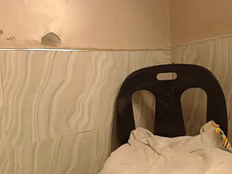 QueenAlia03 online show from 24, 5, 2026