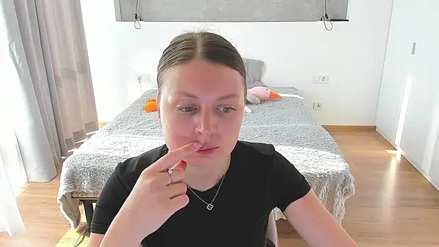 Snapshot of Kitkatvel chatting on 25, 6, 2026 Kitkatvel online show from 25, 6, 2026