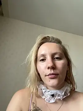 Snapshot of Ann_first_kiss chatting on 18, 6, 2026 Ann first kiss online show from 18, 6, 2026