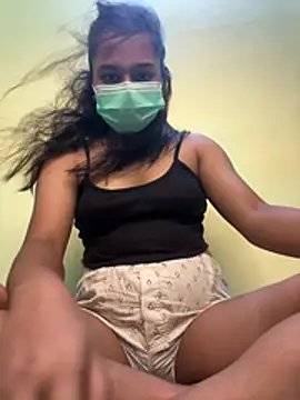Snapshot of Yalina_ chatting on 6, 6, 2026 Yalina online show from 6, 6, 2026