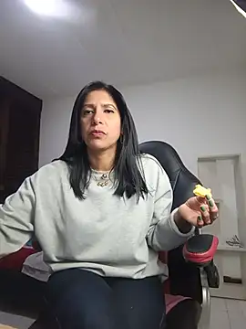 Snapshot of Samantha01_Rosse01 chatting on 22, 6, 2026 Samantha01 Rosse01 online show from 22, 6, 2026
