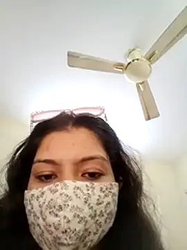Snapshot of Desii_Couple69 chatting on 3, 6, 2026 Desii Couple69 online show from 3, 6, 2026