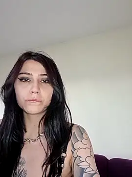 alynnafem online show from 18, 6, 2026