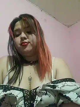 Snapshot of curvy_latina chatting on 10, 7, 2026 curvy latina online show from 10, 7, 2026