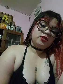 Snapshot of curvy_latina chatting on 12, 7, 2026 curvy latina online show from 12, 7, 2026