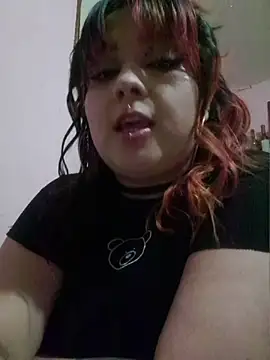 Snapshot of curvy_latina chatting on 23, 7, 2026 curvy latina online show from 23, 7, 2026