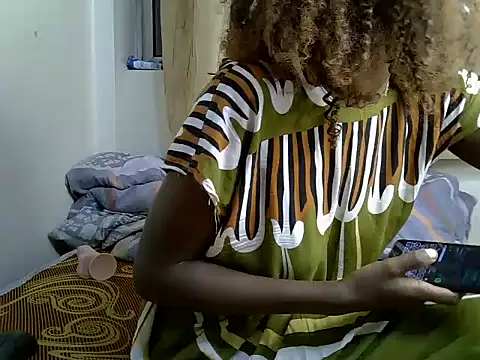 Snapshot of Holygoddess chatting on 20, 6, 2026 Holygoddess online show from 20, 6, 2026