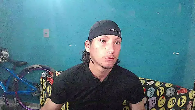 MrKingsaintx online show from 16, 6, 2026