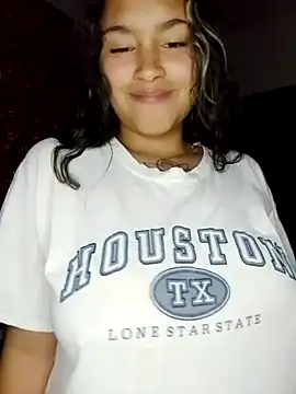 Snapshot of Evangeline_Salas chatting on 11, 6, 2026 Evangeline Salas online show from 11, 6, 2026