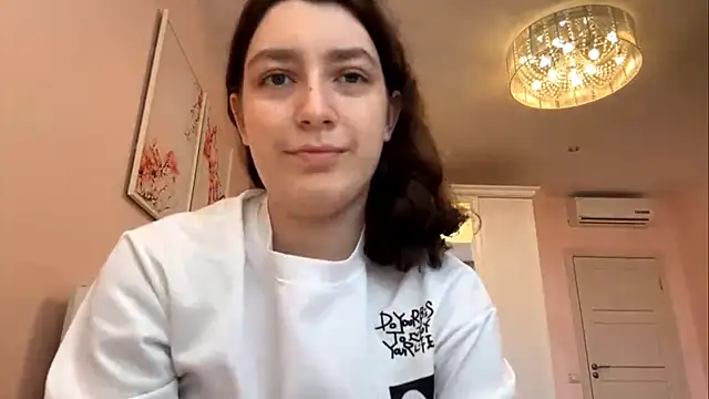 Snapshot of MilkySerenya chatting on 28, 5, 2026 MilkySerenya online show from 28, 5, 2026