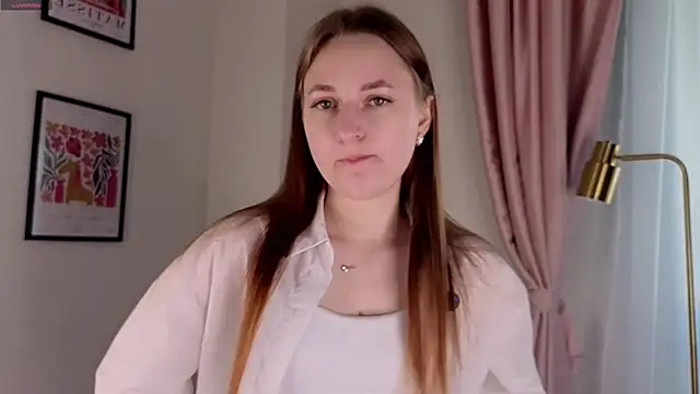 Snapshot of LeishaChamblee chatting on 1, 7, 2026 LeishaChamblee online show from 1, 7, 2026