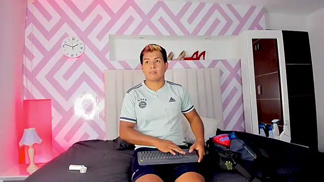Snapshot of Joel_carterr chatting on 20, 6, 2026 Joel carterr online show from 20, 6, 2026