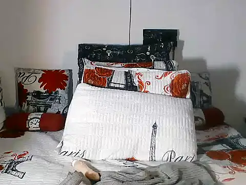 Snapshot of QueenBae_53 chatting on 7, 6, 2026 QueenBae 53 online show from 7, 6, 2026