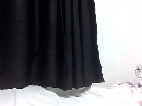 Sexxy petite1 online show from 23, 6, 2026