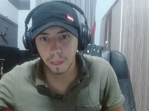 Snapshot of Fer_Ti chatting on 25, 6, 2026 Fer Ti online show from 25, 6, 2026