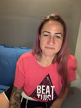 GermanMilfJasmin online show from 11, 6, 2026