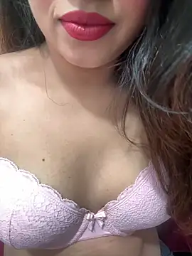 Snapshot of Yours_riya11 chatting on 27, 6, 2026 Yours riya11 online show from 27, 6, 2026