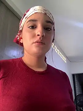 Snapshot of Aishas00 chatting on 4, 6, 2026 Aishas00 online show from 4, 6, 2026