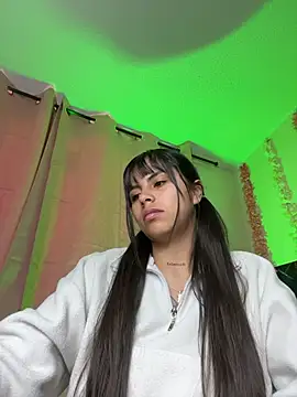 Candy ec online show from 20, 7, 2026
