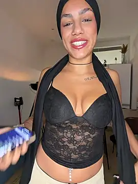 Snapshot of nadiabnssd chatting on 27, 7, 2026 nadiabnssd online show from 27, 7, 2026