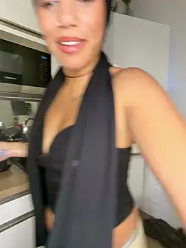 Snapshot of nadiabnssd chatting on 5, 8, 2026 nadiabnssd online show from 5, 8, 2026