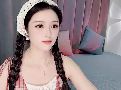Snapshot of Momo-Wow chatting on 4, 6, 2026 Momo-Wow online show from 4, 6, 2026