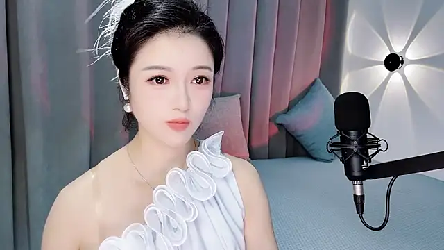 Snapshot of Momo-Wow chatting on 2, 7, 2026 Momo-Wow online show from 2, 7, 2026