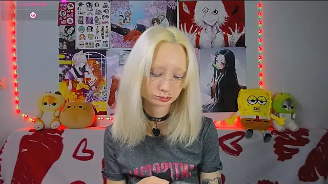 Snapshot of Katia_Nabiee chatting on 18, 6, 2026 Katia Nabiee online show from 18, 6, 2026