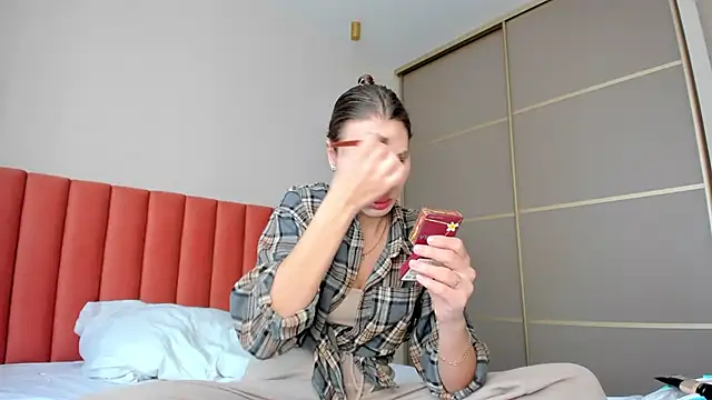 SofiClimbing online show from 25, 12, 2024