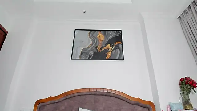 SofiClimbing online show from 6, 10, 2025