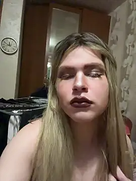 Snapshot of TomQuartz chatting on 30, 6, 2026 TomQuartz online show from 30, 6, 2026