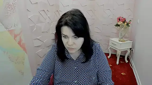Snapshot of Julia_reeves chatting on 1, 6, 2026 Julia reeves online show from 1, 6, 2026