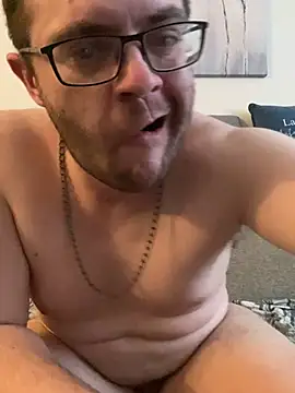 Snapshot of Bigdickdanko1995 chatting on 4, 6, 2026 Bigdickdanko1995 online show from 4, 6, 2026