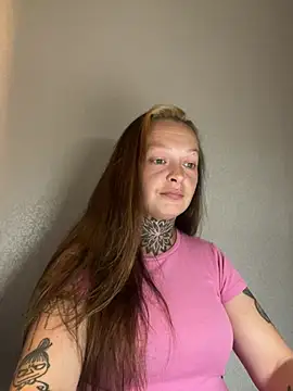 Elleeen online show from 15, 7, 2026