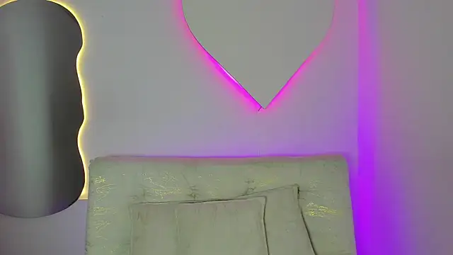 Snapshot of LindseyCarter chatting on 15, 7, 2026 LindseyCarter online show from 15, 7, 2026