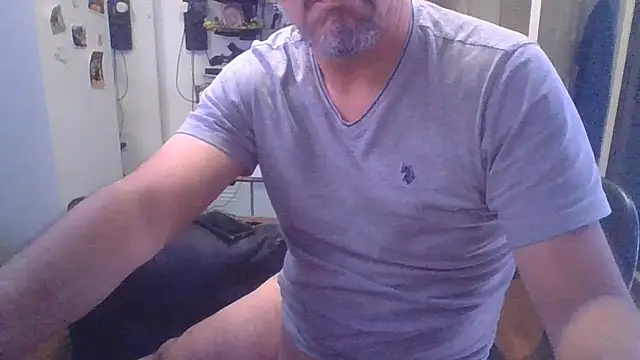 Snapshot of Secrethusband69 chatting on 2, 7, 2026 Secrethusband69 online show from 2, 7, 2026