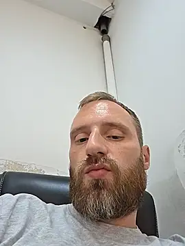 MrHot20cm online show from 20, 7, 2026