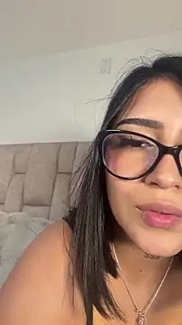 Snapshot of Nicolegh_ chatting on 14, 7, 2026 Nicolegh online show from 14, 7, 2026