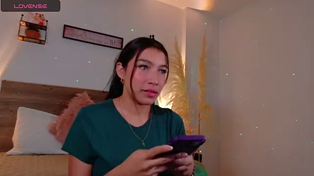  Emmakiss  online show from 11, 6, 2026