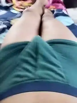 Snapshot of yummy-cock chatting on 7, 7, 2026 yummy-cock online show from 7, 7, 2026