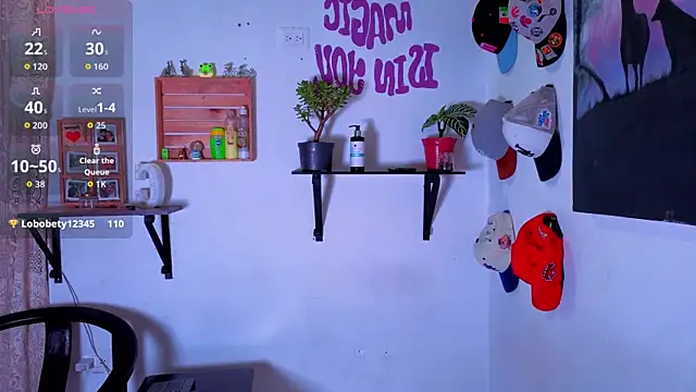 Snapshot of Celeste_Latina19 chatting on 5, 7, 2026 Celeste Latina19 online show from 5, 7, 2026