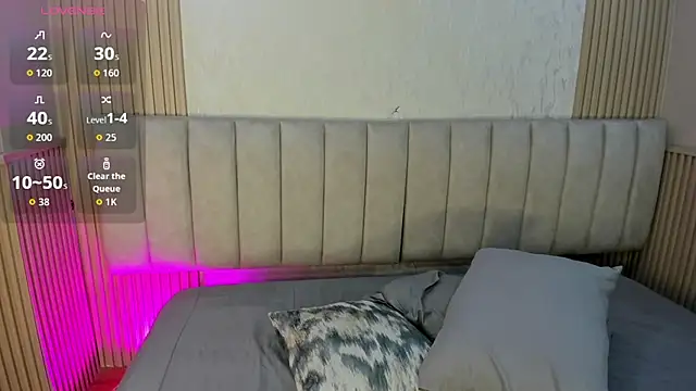julimonroe  online show from 14, 7, 2026
